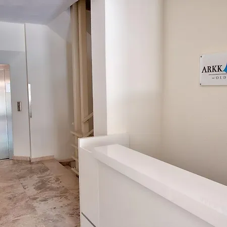 아파트호텔 Arkk Homes 2*