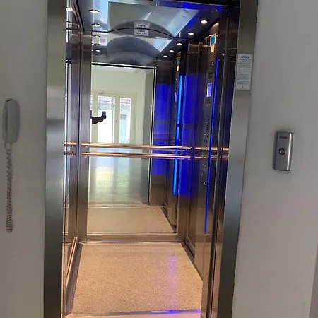 아파트호텔 Arkk Homes